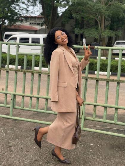 Beige oversized blazer and skirt